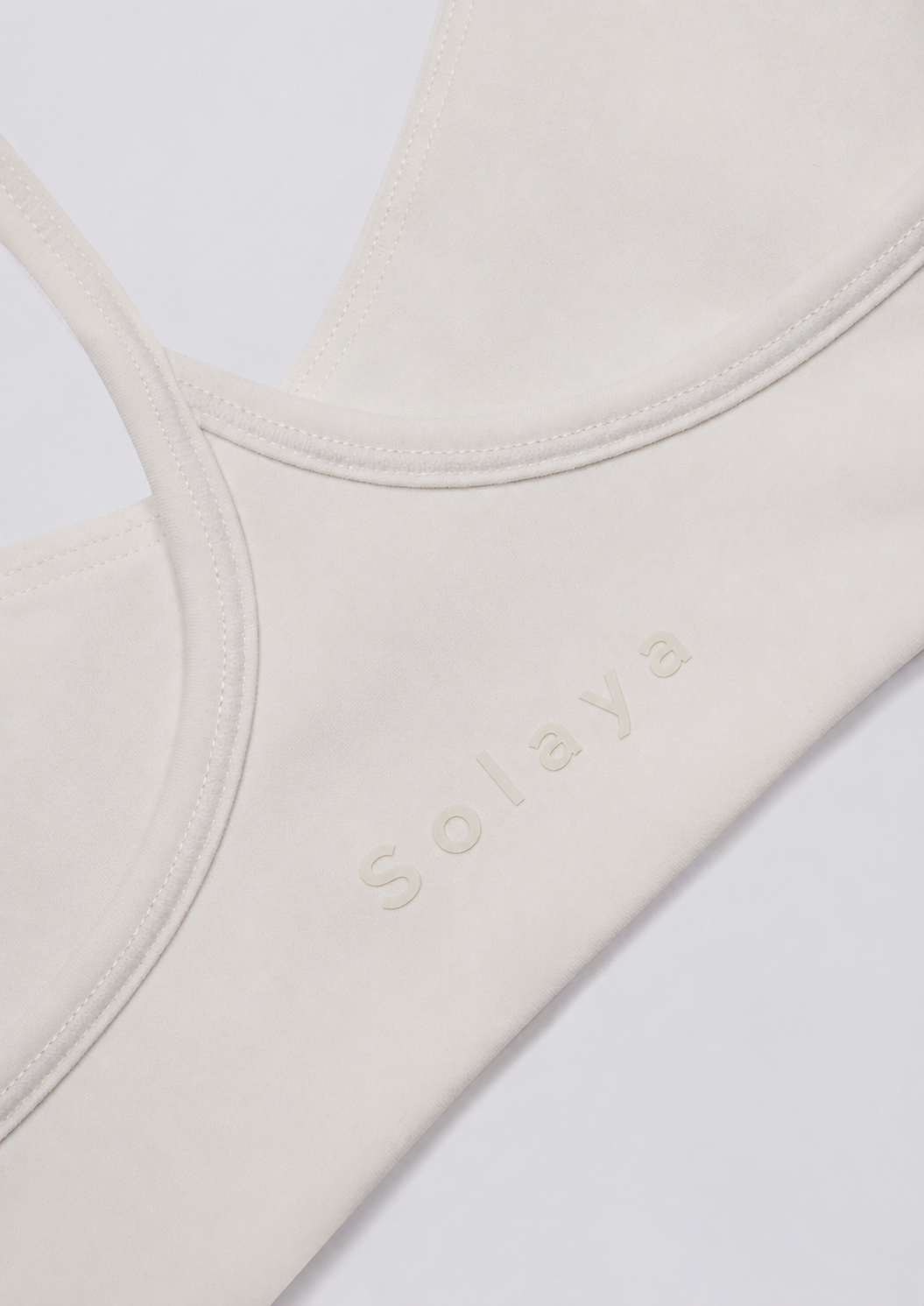 Brasier deportivo Soft Active Racerback en color avena