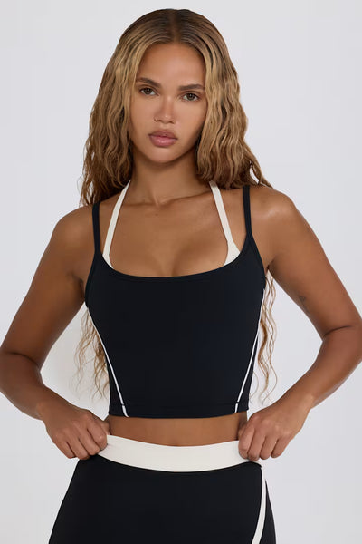 Camiseta sin mangas corta Soft Active de capas en color negro