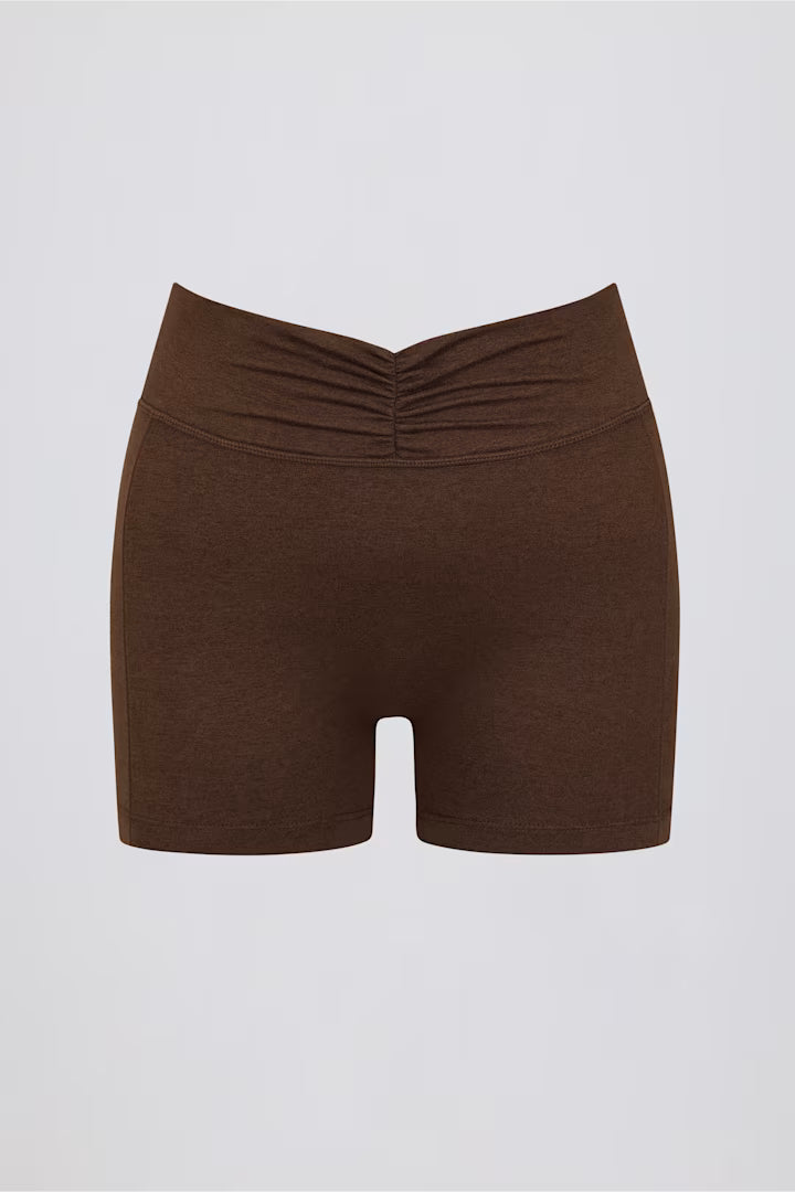 Minishorts fruncidos en color nuez jaspeado