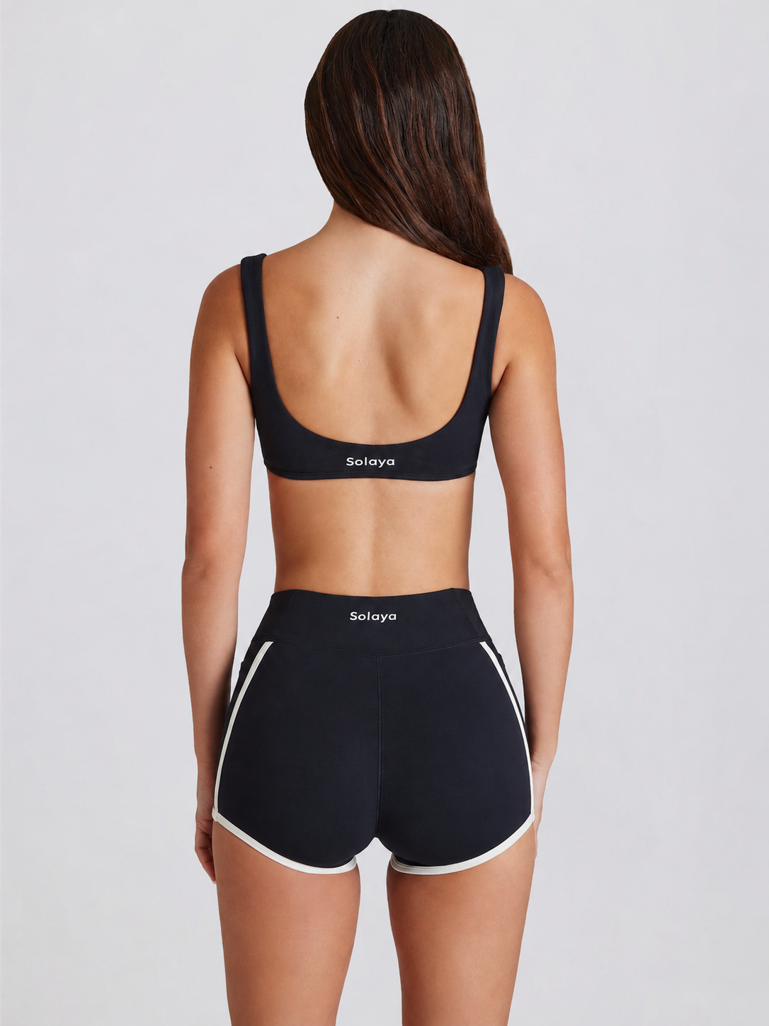 Minishorts Soft Active con contraste en negro